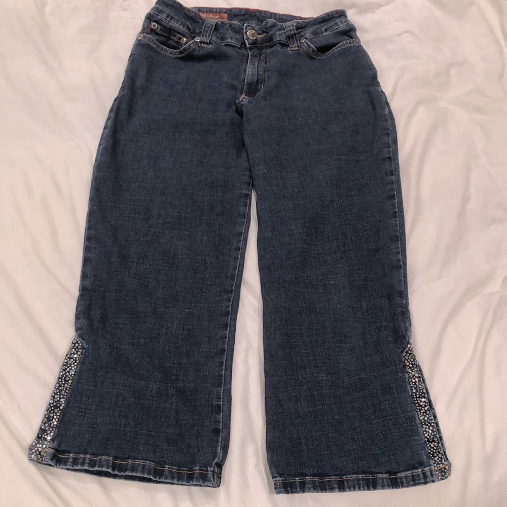 Cropped jeans! PreLoved! Excellent condition! size 4! rhinestone slit trim!